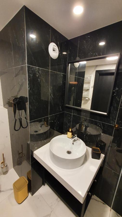 Gold Horizon Apartament Solny Resort Z Klimatyzacja I Garazem Kołobrzeg Eksteriør billede