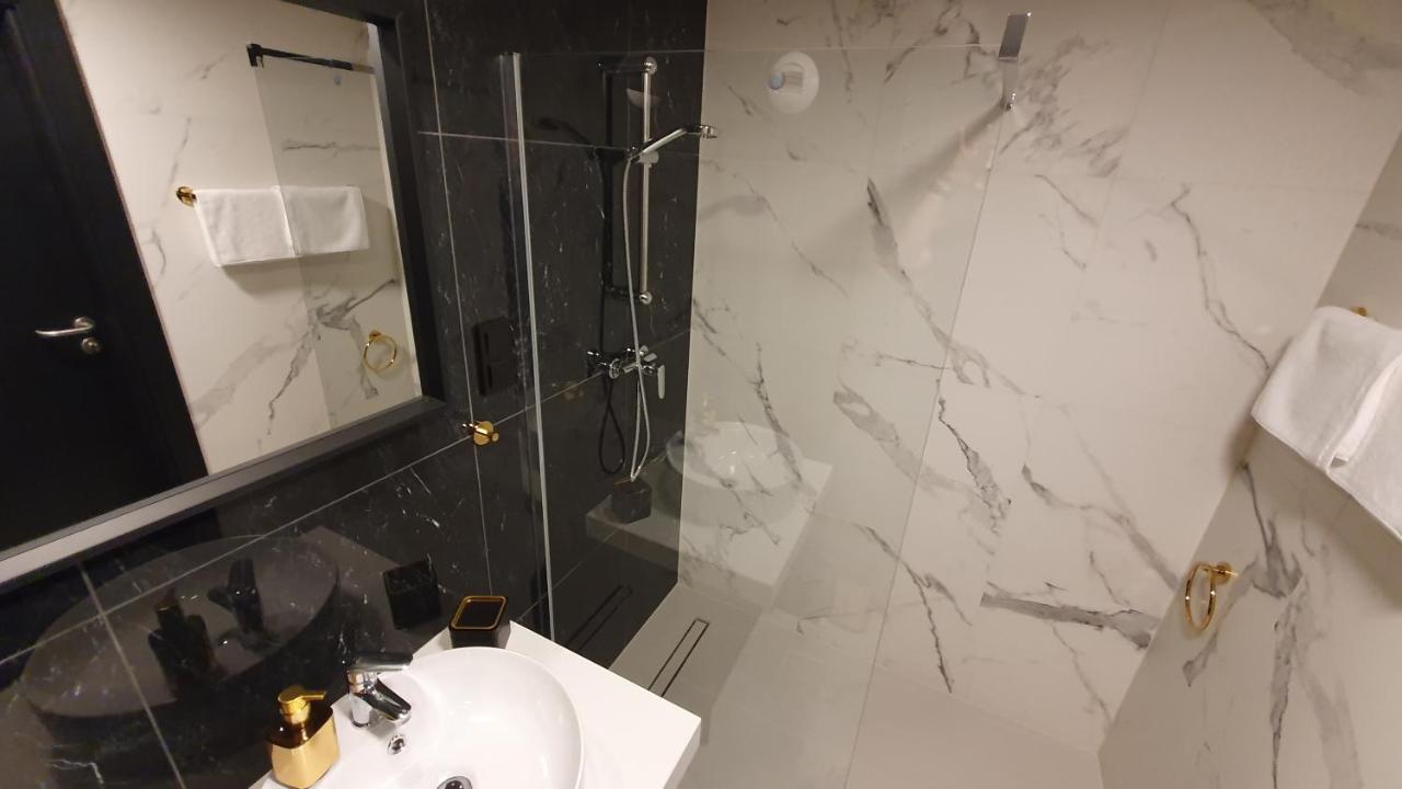 Gold Horizon Apartament Solny Resort Z Klimatyzacja I Garazem Kołobrzeg Eksteriør billede