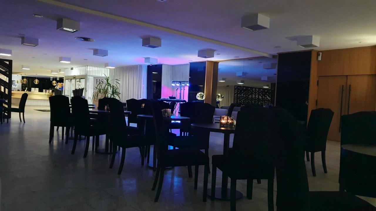 Gold Horizon Apartament Solny Resort Z Klimatyzacja I Garazem Kołobrzeg Eksteriør billede